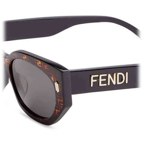 occhiali fendi fatti da|occhiali fendi sito ufficiale.